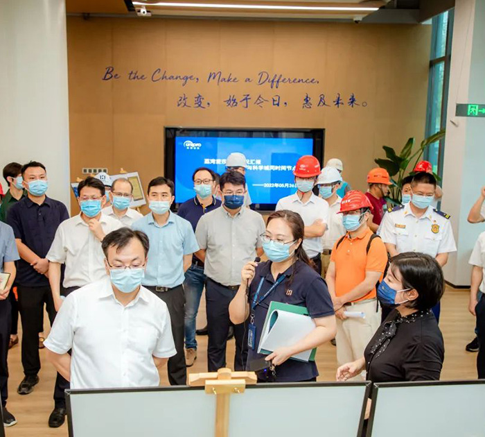 Tan Minghe, Mayor of Liwan District, Guangzhou and his delegation investigated and inspected ISA Liwan International School Project
